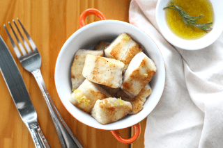 Tilápia assada com azeite limão siciliano