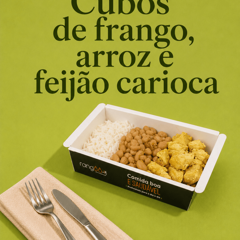 Cubos de frango, arroz branco e feijão carioca