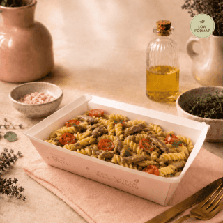 Carne ao Molho Ferrugem com massa fusilli zero gluten