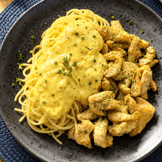 Frango ao Molho Siciliano com Massa de Arroz