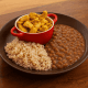 Iscas de Frango com Arroz e Feijão Carioca