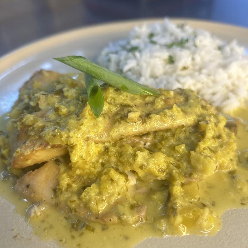 Peixe Thai ao Coco e Abacaxi