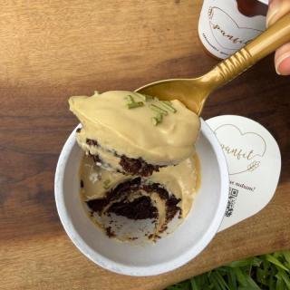 BOLO DE COPO DE PISTACHE