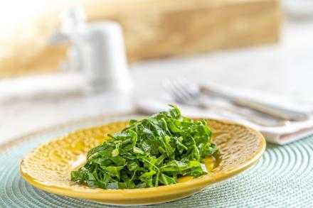 Sauté de Couve Manteiga