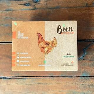 Frango oriental, arroz e legumes