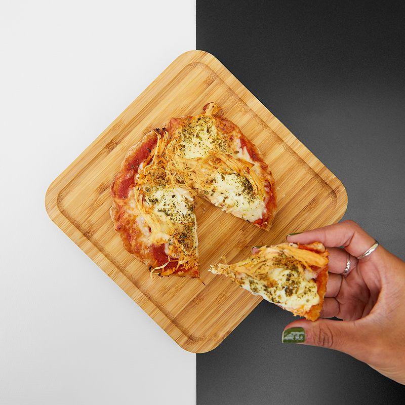 Pizza de frango com requeijão