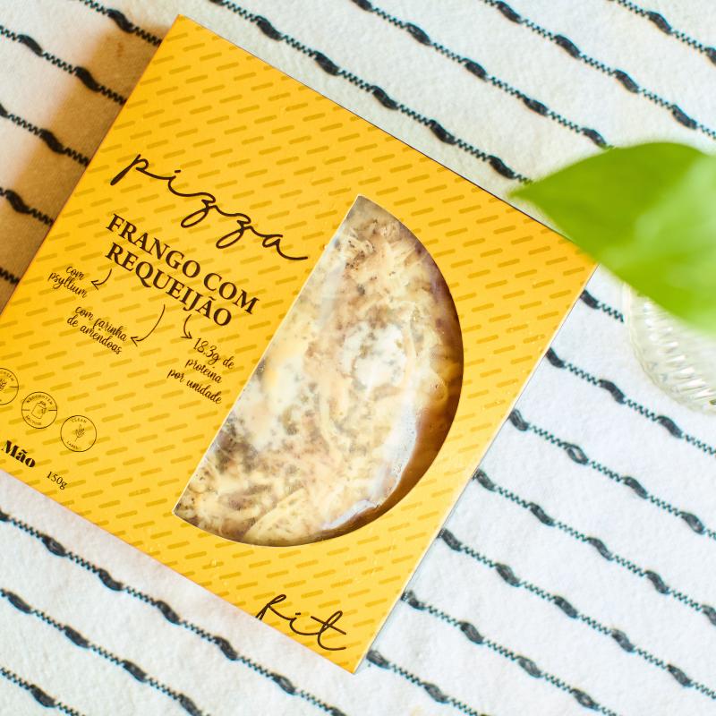 Pizza de frango com requeijão