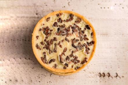 TORTA GRANDE DE NINHO COM NUTELLA