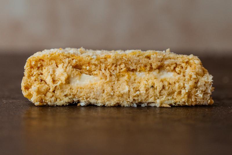 NUGFIT DE FRANGO TRADICIONAL COM REQUEIJÃO CREMOSO