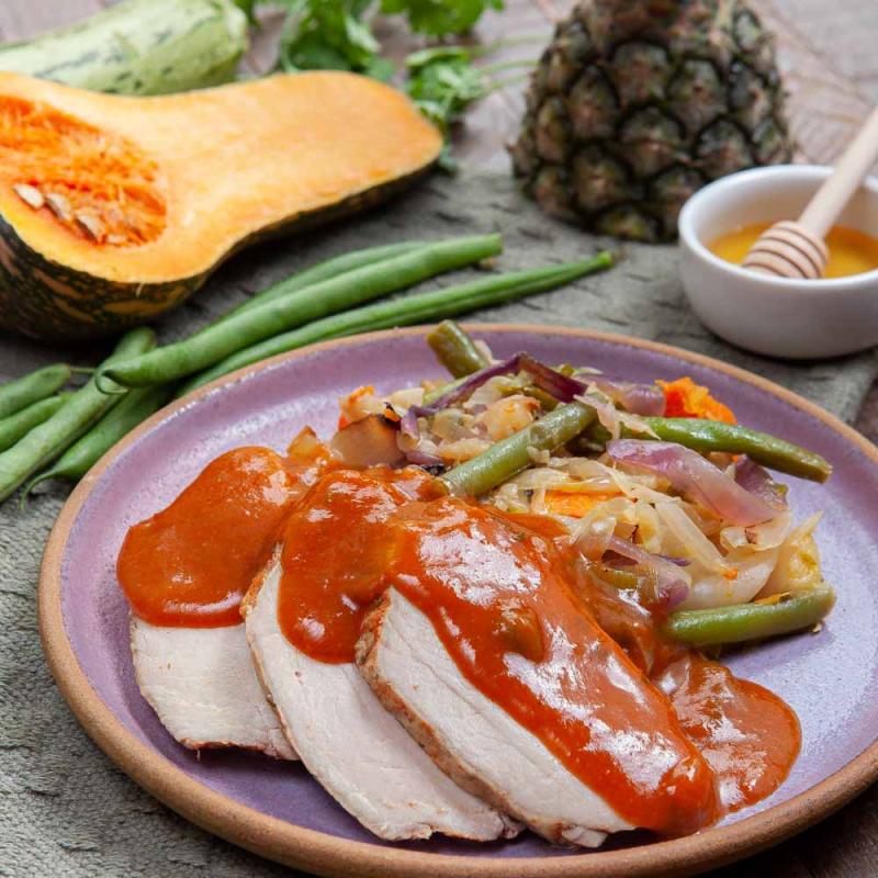 Filé Mignon Suíno com Mel e Legumes