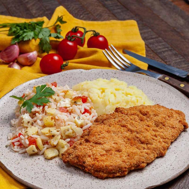 Frango, Arroz, Purê e Queijo Coalho L+