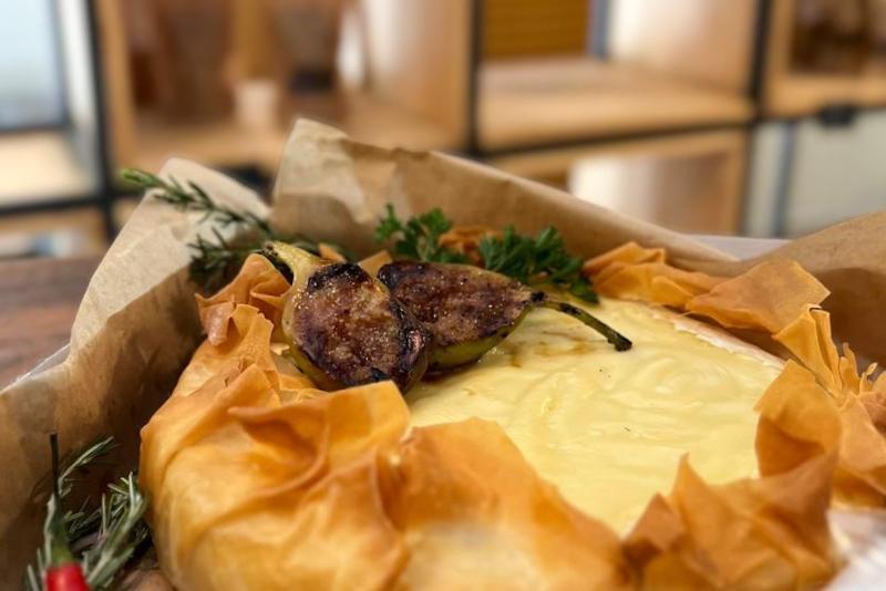 Natal &EAT - BRIE CROCANTE