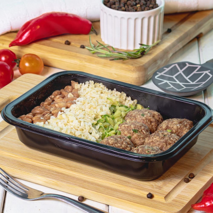 almondegas com arroz feijao e abobrinha