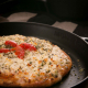 Mini pizza integral de queijo branco