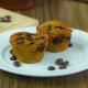 Cupcake de Amendoin com Banana e Cobertura de Chocolate