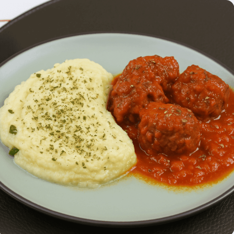 Almôndegas com purê de batata doce (Fit Mais)