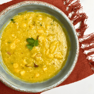 Caldo de milho com frango e bacon FIT