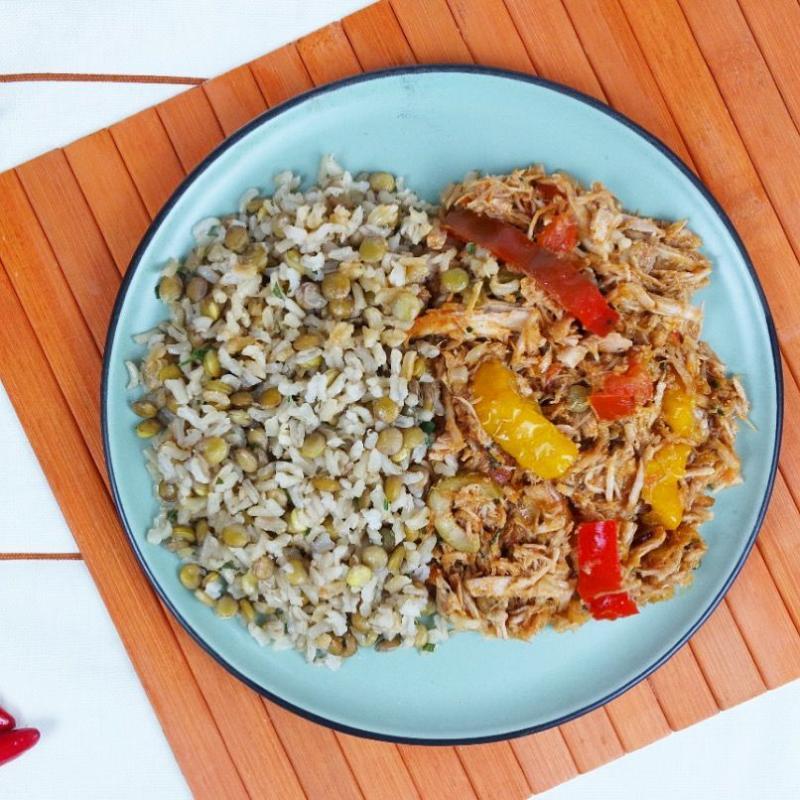 Lombo com Pimentões e  arroz integral e lentilhas (Fit Mais )