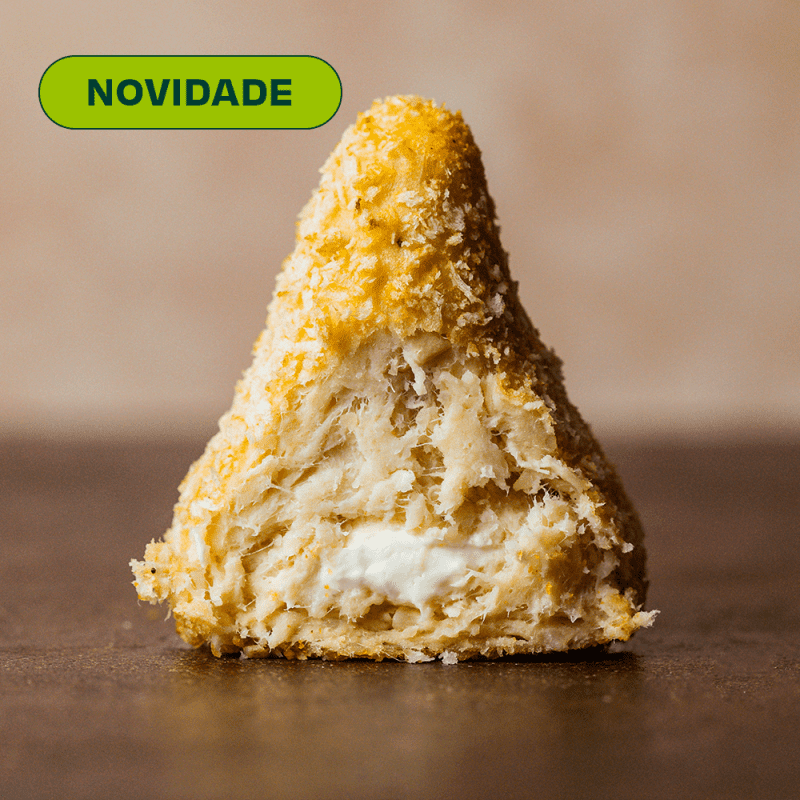 Coxinha Fit de Frango com Requeijão Cremoso
