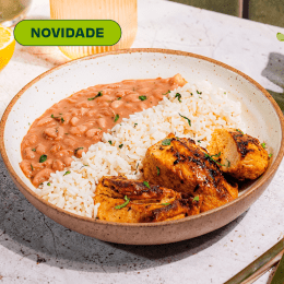 Filé de Frango Arroz e Feijão