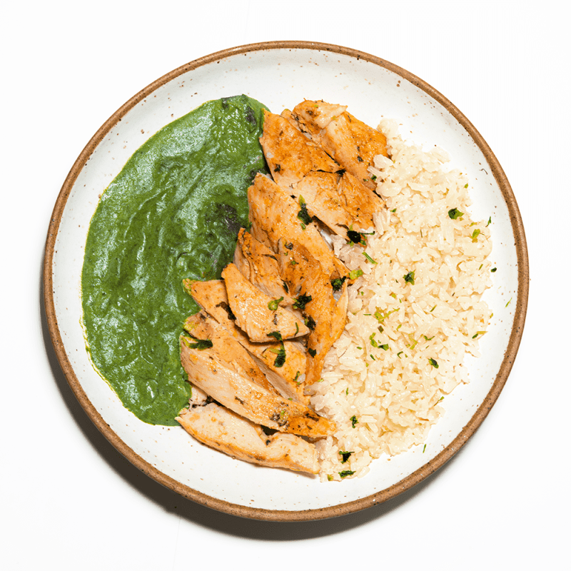 Um prato em forma de abraço que nem você vai acreditar. De tão bom! Peito de frango com raspas de limão, arroz com leite de coco e creme de espinafre