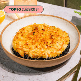 Cremoso e reconfortante, com arroz negro nutritivo