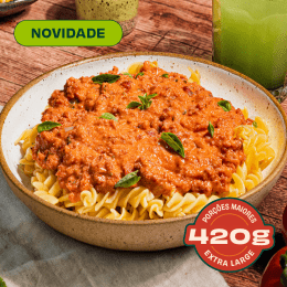 Fusili com Ragu de Linguiça