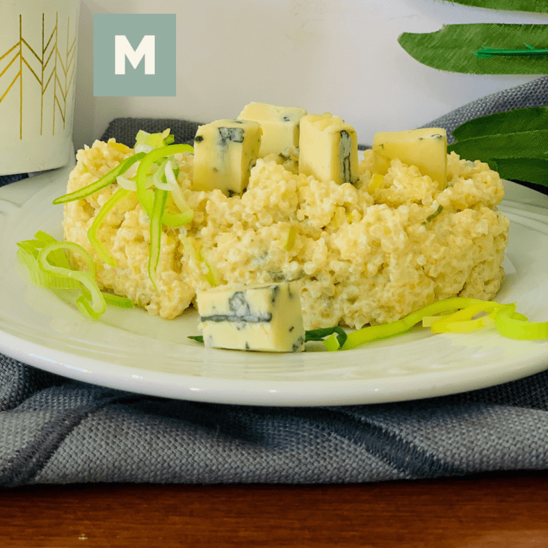 RISOTO DE QUINOA COM GORGONZOLA E ALHO PORÓ
