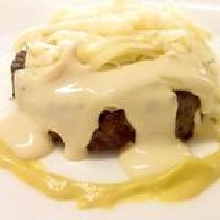Cheese burger com mostarda dijon