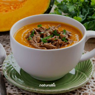 Sopa de Mandioca com Carne