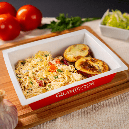 Frango desfiado com batata-doce