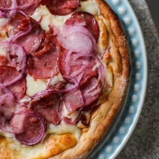 Pizza Calabrese