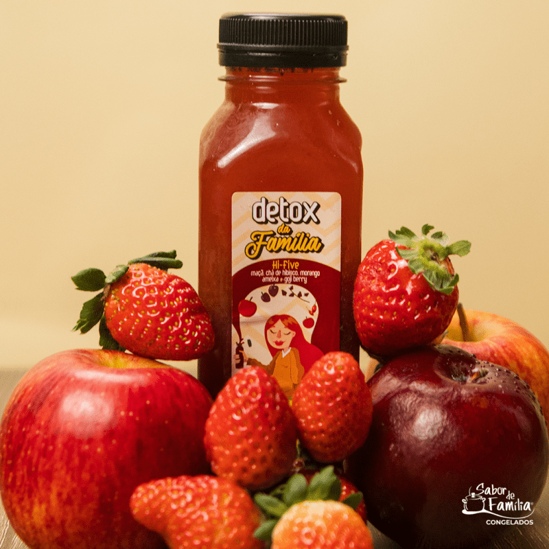 Suco Detox: Hi-Five — Morango / Hibisco
