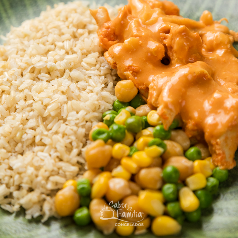 BF.  Strogonoff de Frango