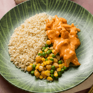 BF.  Strogonoff de Frango