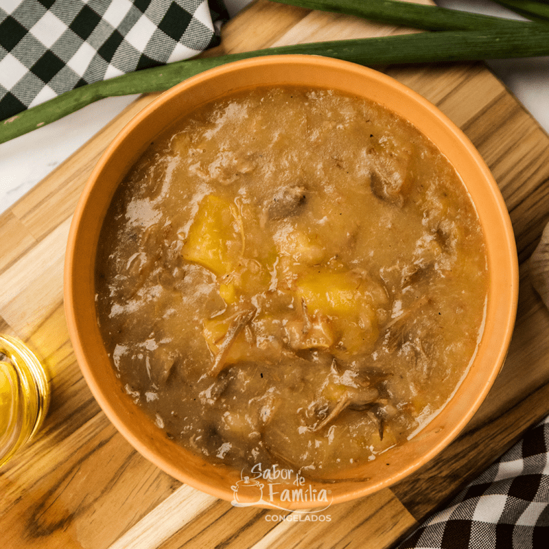 Caldo de Mandioca com Costela